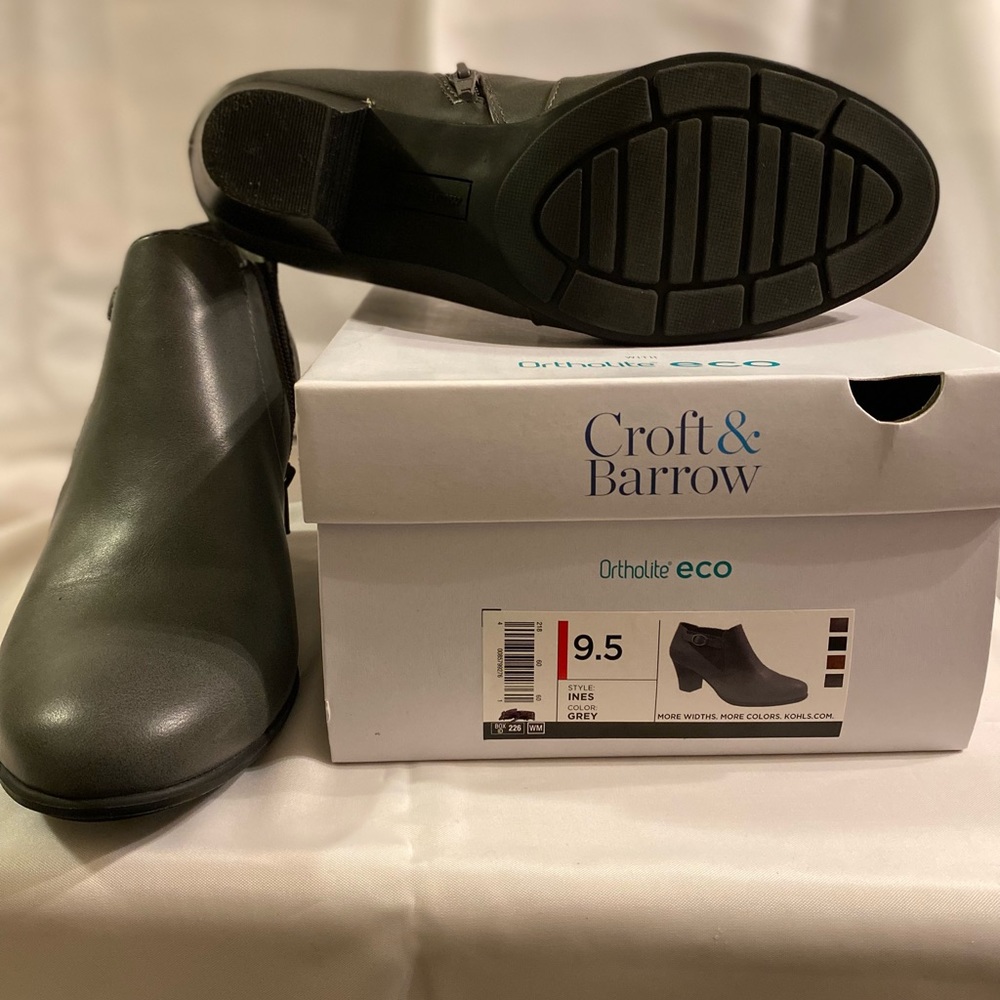 Ankle Boots 9.5